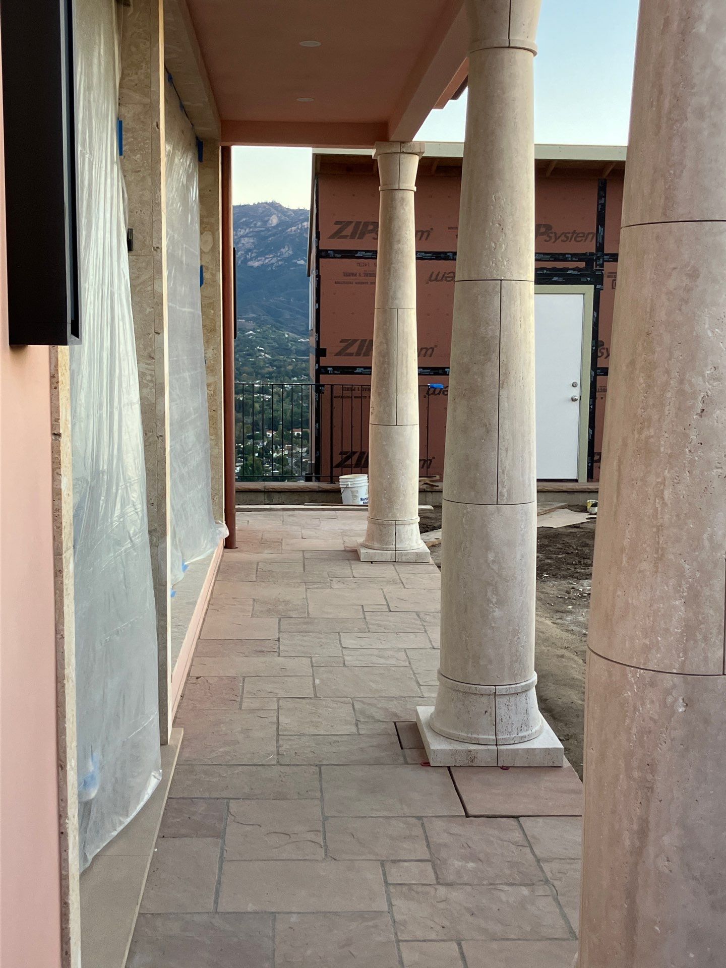 Building Stone Columns That Last: From Foundation to Finishing Touch